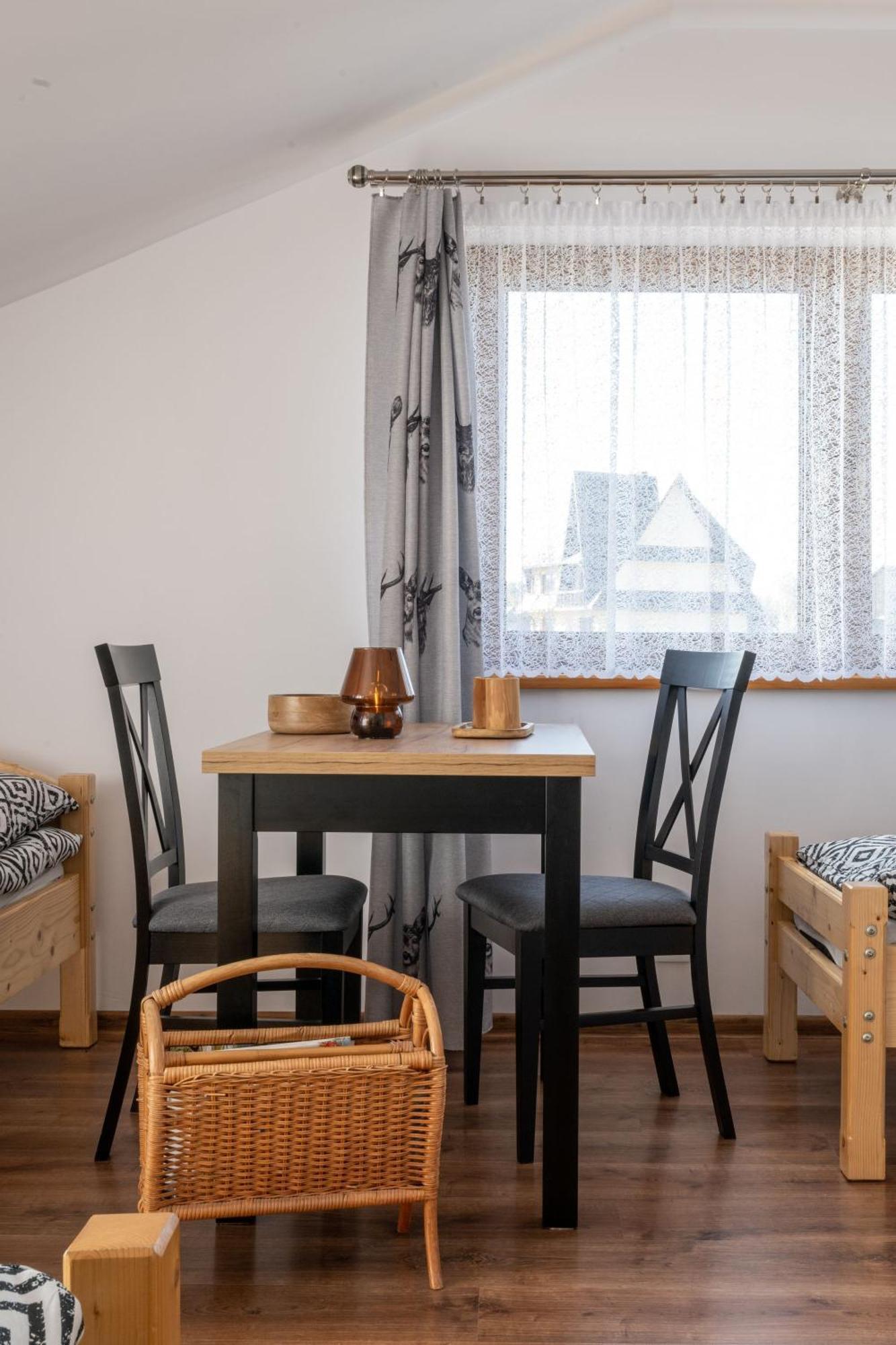 Ferienwohnung Dw Pod Zlotym Kasztanem Trybsz Exterior foto
